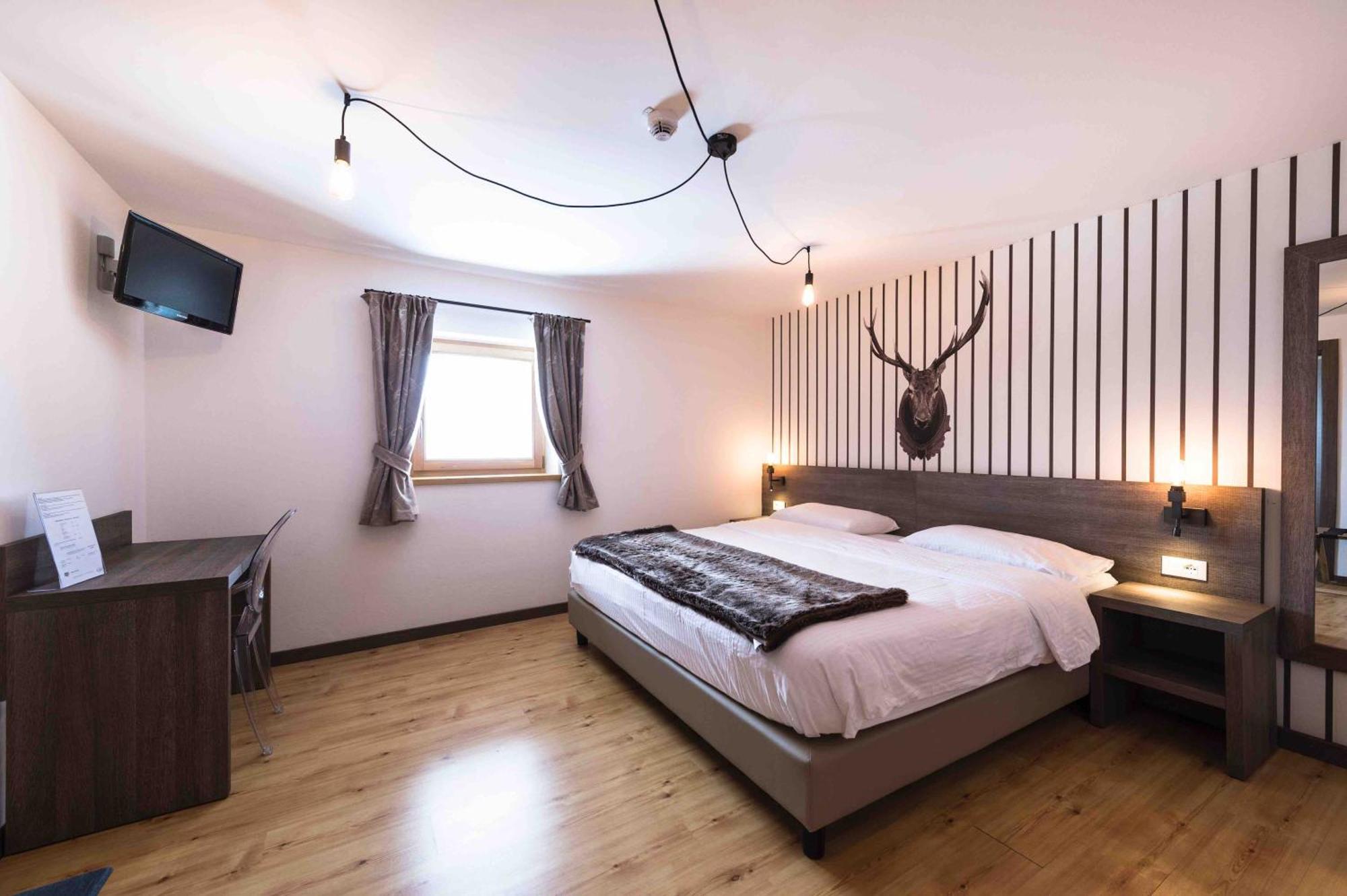 Hotel Pordoi Passo Pordoi Vegetarian Hotel Каназей Екстериор снимка